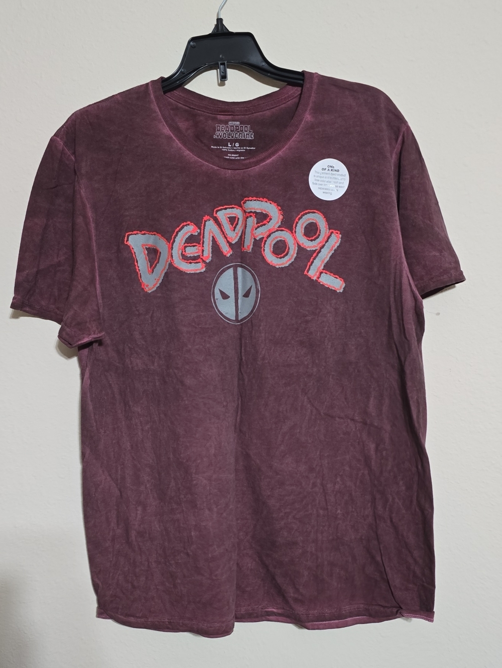 NWOT Mens Deadpool Short Sleeve Tshirt Size L